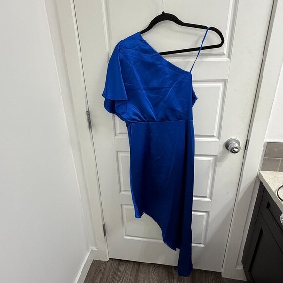 Aidan by Aidan Mattox Crepe One Shoulder Asymmetrical Gown Size 4 Royal Blue - Picture 2 of 3